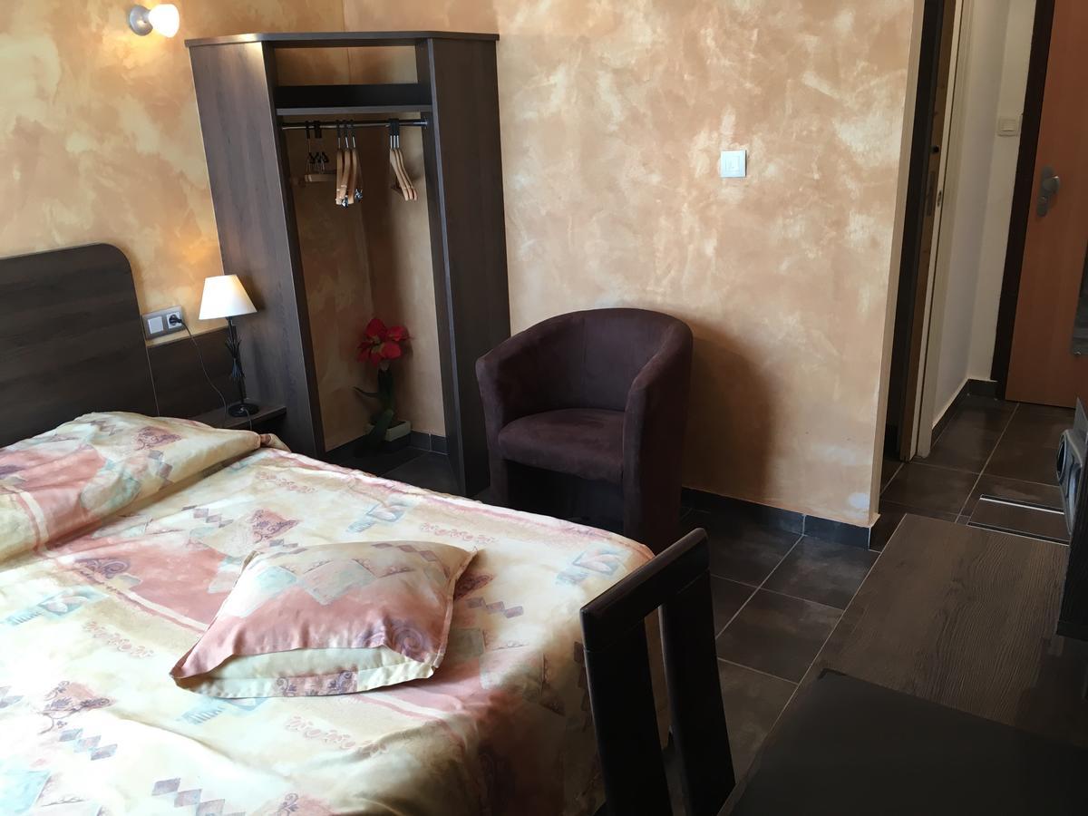 Hotel Morris Le Pont-de-Beauvoisin Dış mekan fotoğraf